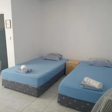 Despina בית הארחה