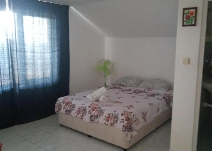 Casa de hóspedes Despina 3*